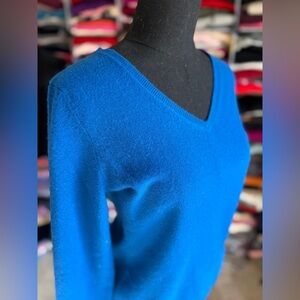 Sutton Studio Royal Blue V-Neck Cashmere Sweater